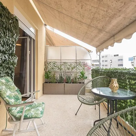Supreme With Balcony By Cloudkeys Athens