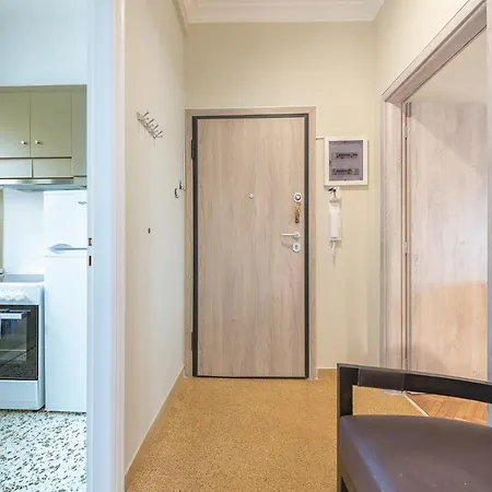 Supreme With Balcony By Cloudkeys Apartment